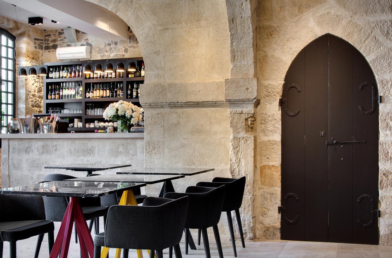 Boutique Hotel Des Remparts & Spa Aigues-Mortes Bagian luar foto