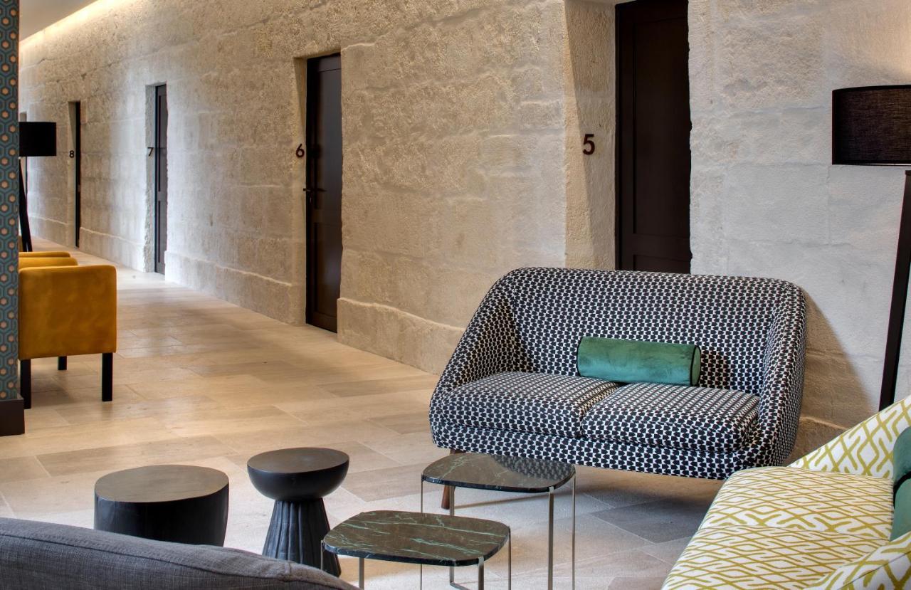 Boutique Hotel Des Remparts & Spa Aigues-Mortes Bagian luar foto