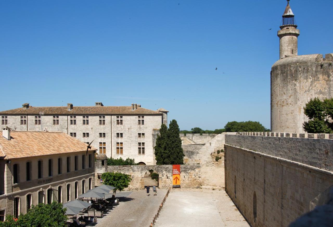 Boutique Hotel Des Remparts & Spa Aigues-Mortes Bagian luar foto